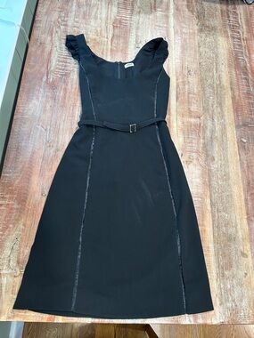 L'AGENCE Black Ruffle-Sleeve Sweetheart Neck Belted Knee-Length Dress